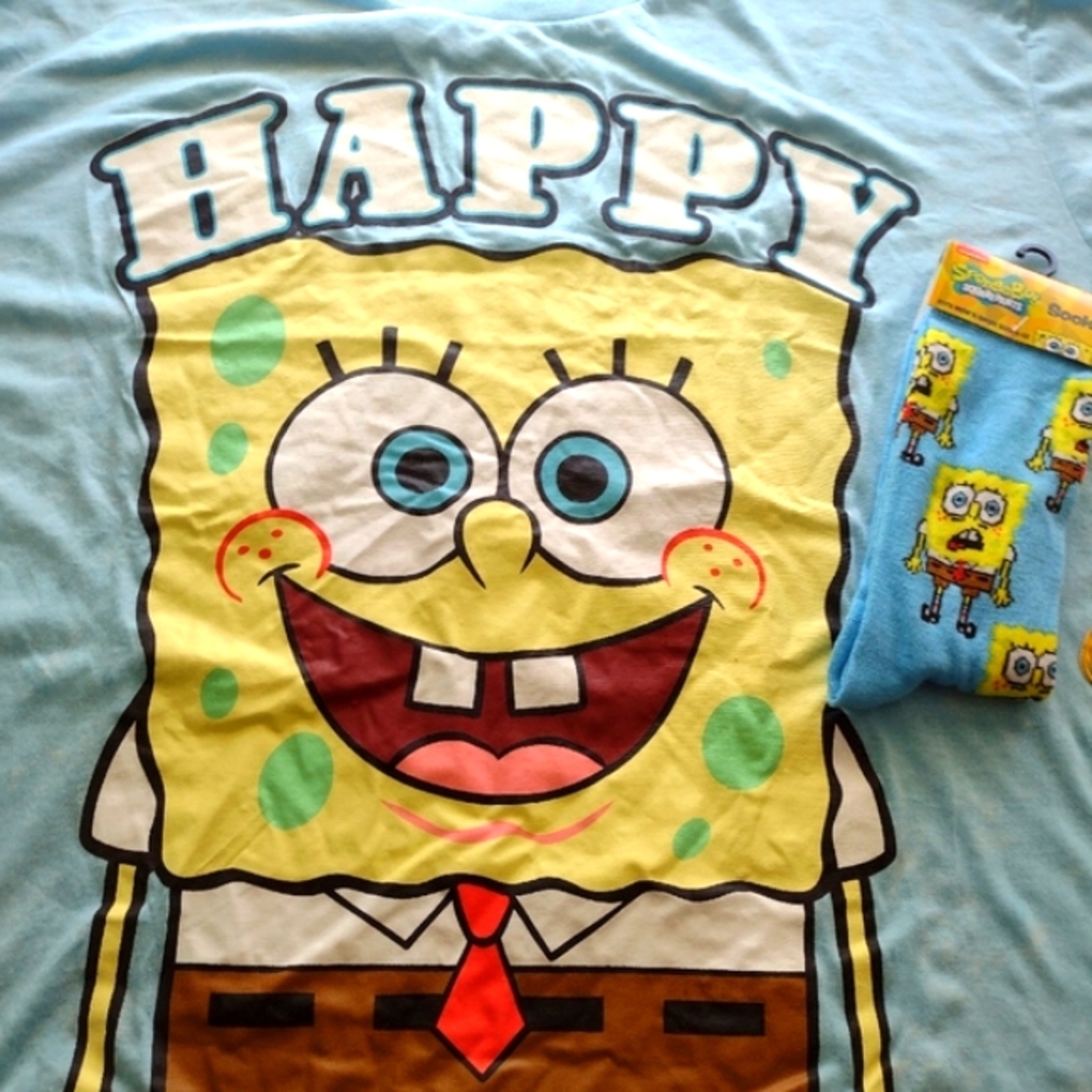 NEW !! NICKELODEON, SpongeBob,Jrs 3xl T-shirt w NEW MATCHING EARRINGS & Socks
